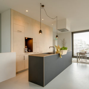 Keuken en trapmeubel Rebecca & Marc - Utrecht - Gebroeders Bosma Interieur